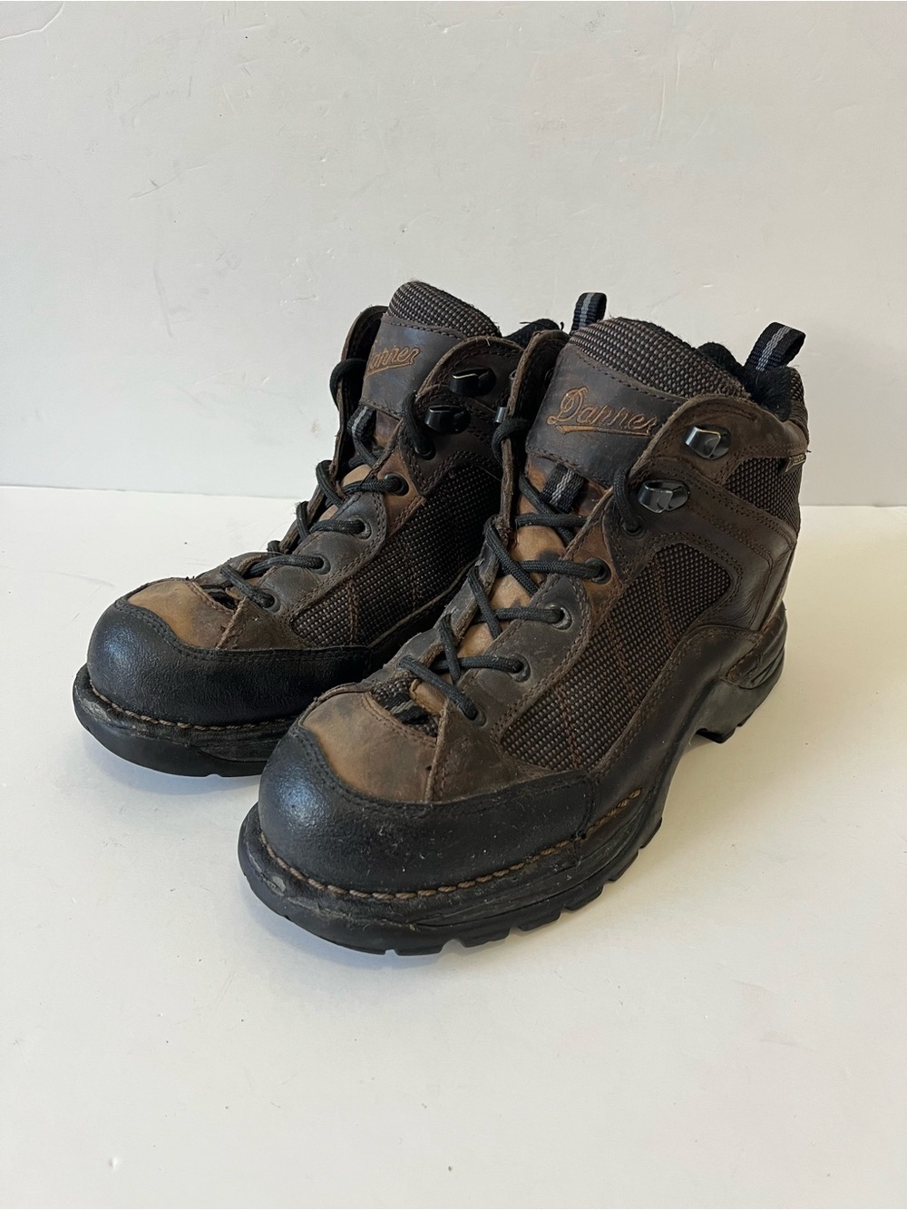 Danner Men's 8 Dark Brown Radical 452 GTX Hiking Boot